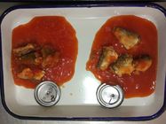 50 que X 155g enlatou sardinhas pescam no molho de tomate com malagueta picante