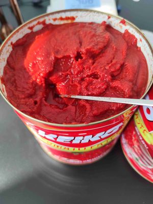 Tomate Em lata Pasta de tomate Ingrediente primário Tomate Status Triple Concentração Instruções de armazenamento