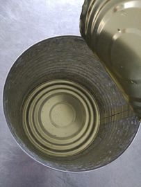 O produto comestível enlatou metades do abricó no suco natural 2650ml com 10-12% Brix