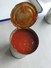 Corpo de cavala peixe enlatado sabor em molho de tomate óleo claro