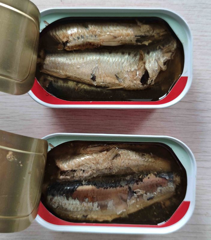 sardinhas 0.125kg enlatadas HALAL no óleo vegetal