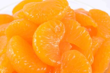 O fruto rico da tanjerina da vitamina C no xarope pesado mantém seus olhos brilhantes
