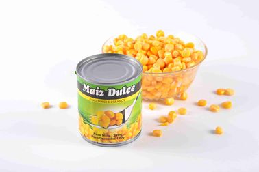 Delicioso milho doce enlatado com cor natural e sabor doce feito de ingredientes açúcar
