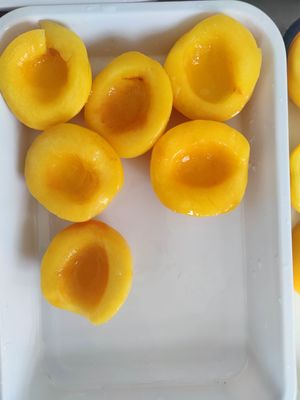 OEM Pêssego Amarelo em conserva 100% Fresco Matéria-Prima Informações Nutricionais Carboidratos 20g